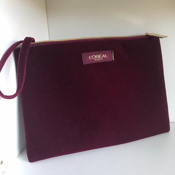 L'Oreal Velvet Wristlet Clutch - Picture 1 of 5